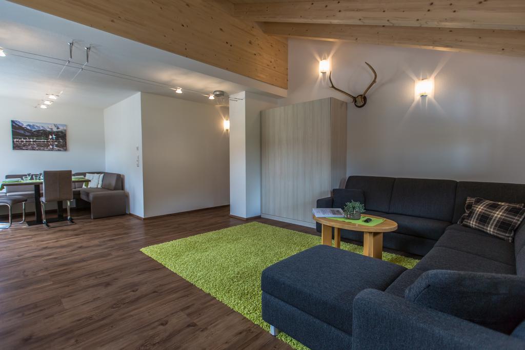 Haus Sandeck Ehrwald Bagian luar foto